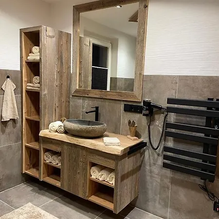 Haus Almweg * كيرشبرغ ان تيرول